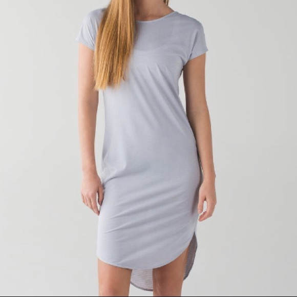 lululemon athletica Dresses & Skirts - Lululemon Retreat Silver Fox Scoop Neck Dress
